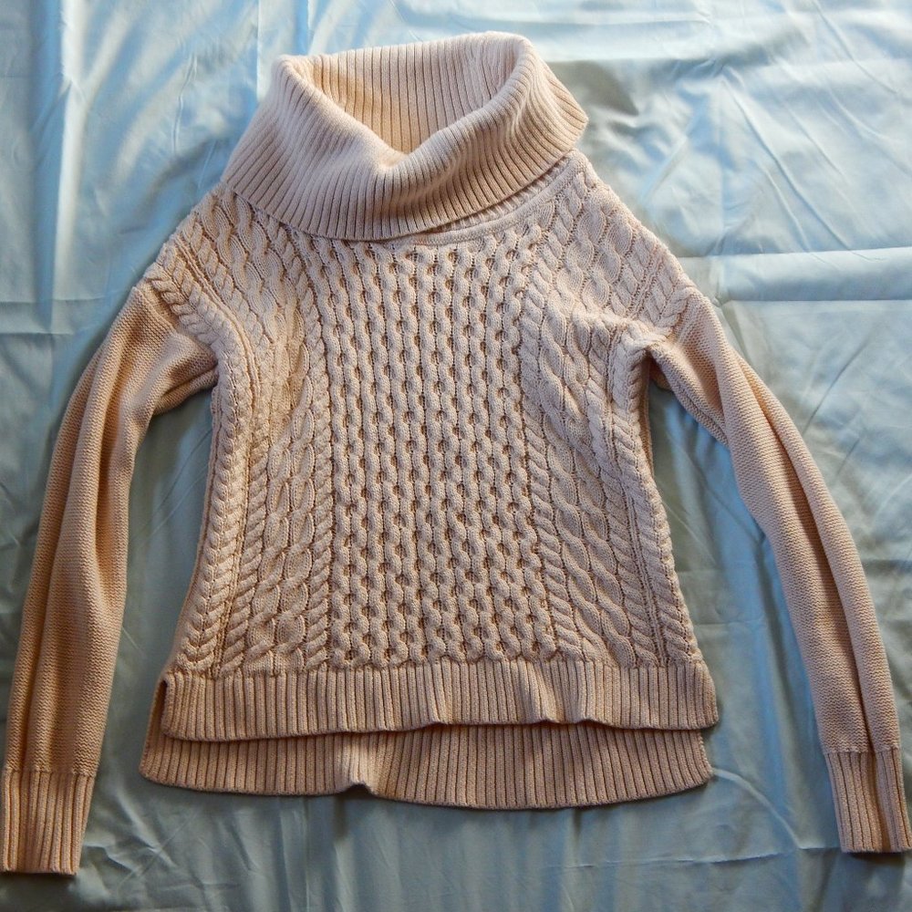 American Eagle Outfitters Knit Sweater
